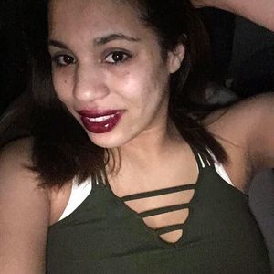 Meet your Posher, Iesha